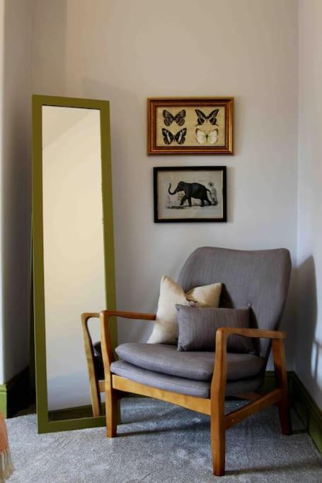 Lincoln Apartment Freshly Renovated Common Views Burton  Екстериор снимка
